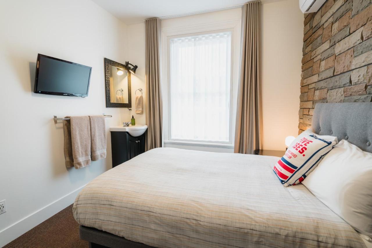 Budget Single Room